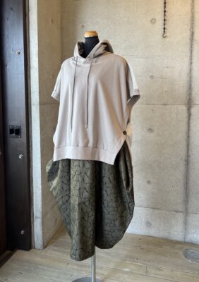 「トリトラ」柄ものをさりげなく着こなしたい