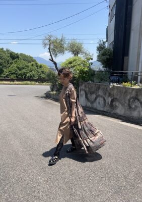 「トリトラ」コーディネート提案会②ビンテージ風柄を今風に着こなす