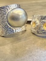 「トリトラ」シルバーのコンテンポラリージュエリー展～23日まで