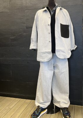 「トリトラ」洗練された大人のカジュアルがかっこいい