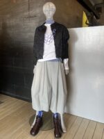 「トリトラ」ストレッチタフタの落ち感が今年っぽい