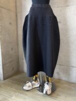 「トリトラ」バルーンニットのスカートが気になる