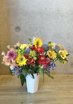 「トリトラ」フラワーアレンジメント”投げ入れ”