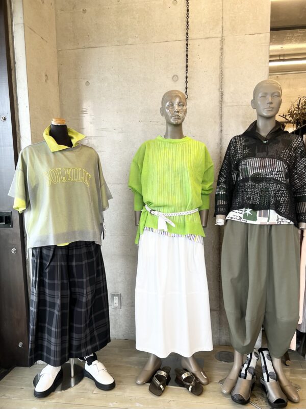 「トリトラ」蛍光色をなじませる
